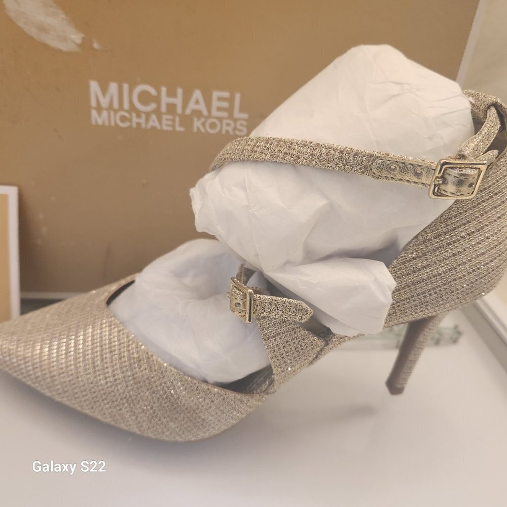 Michael Kors Women's Adela Flex Glitter Pump Shoes. Size: Various - Picture 2 of 11